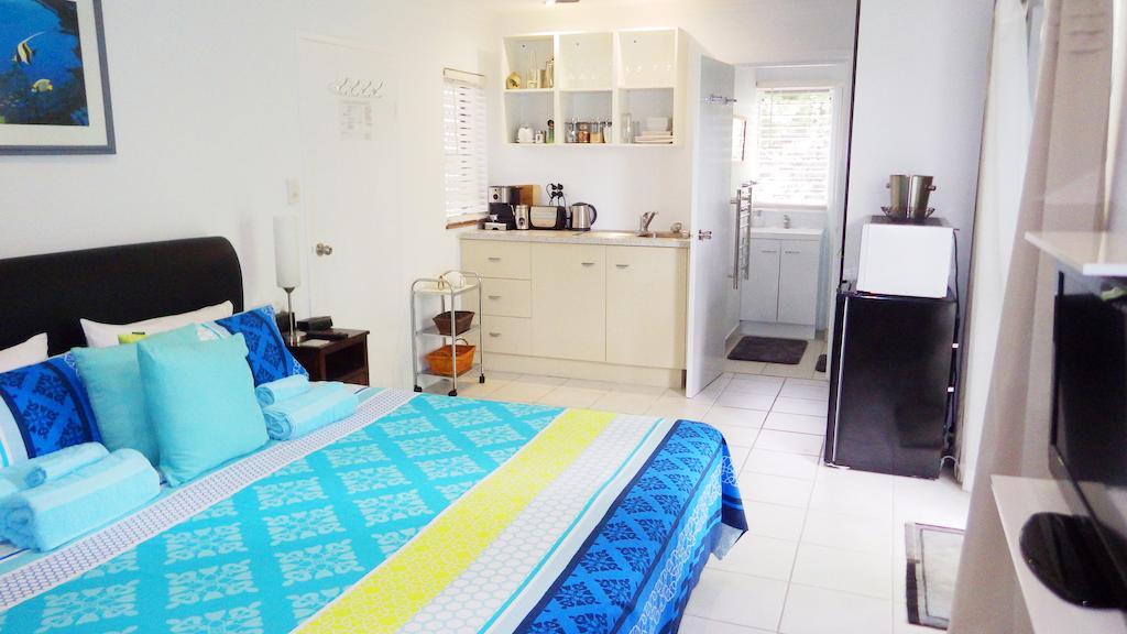 South Pacific Bed & Breakfast Pantai Clifton Bilik gambar