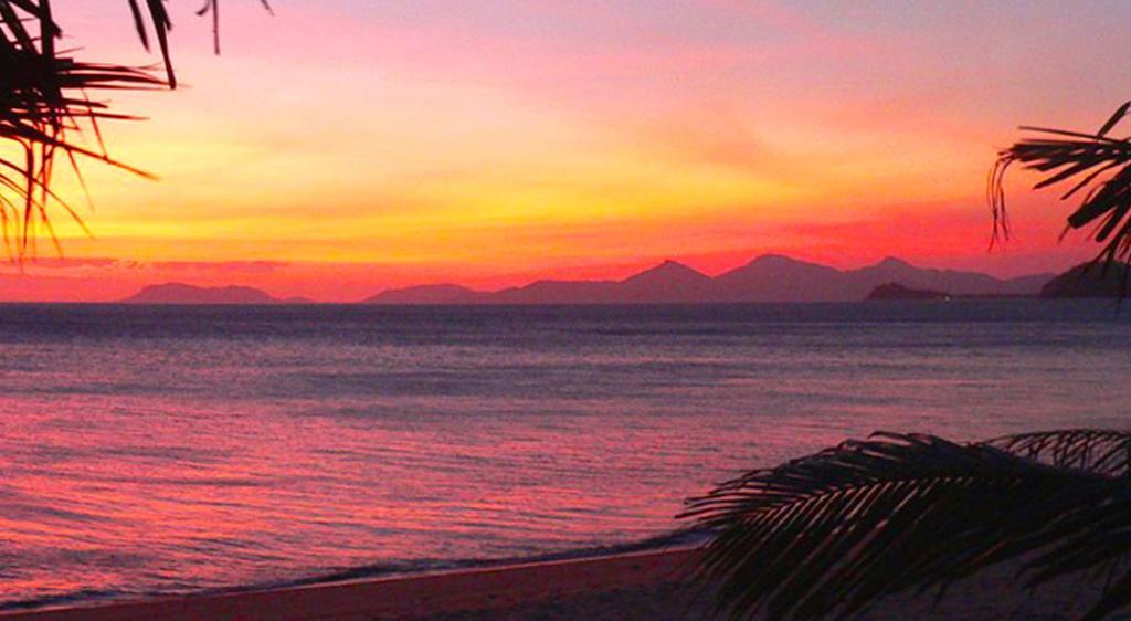 South Pacific Bed & Breakfast Pantai Clifton Luaran gambar