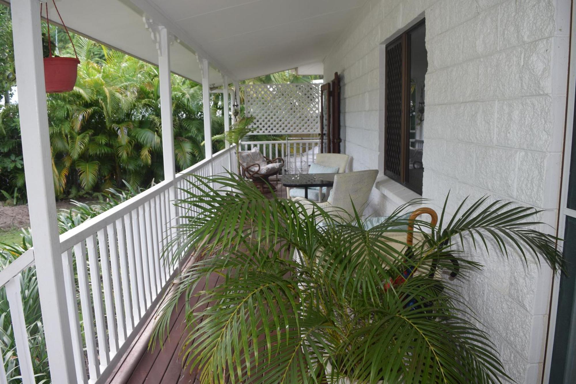South Pacific Bed & Breakfast Pantai Clifton Luaran gambar