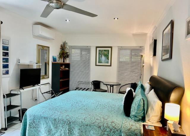 South Pacific Bed & Breakfast Pantai Clifton Luaran gambar