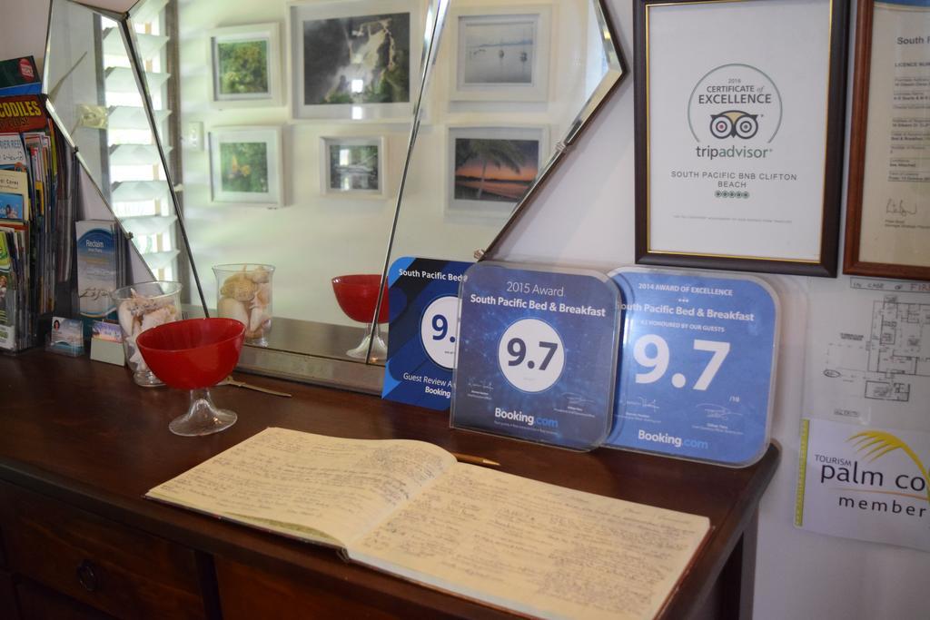 South Pacific Bed & Breakfast Pantai Clifton Luaran gambar