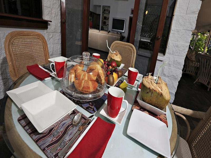 South Pacific Bed & Breakfast Pantai Clifton Luaran gambar